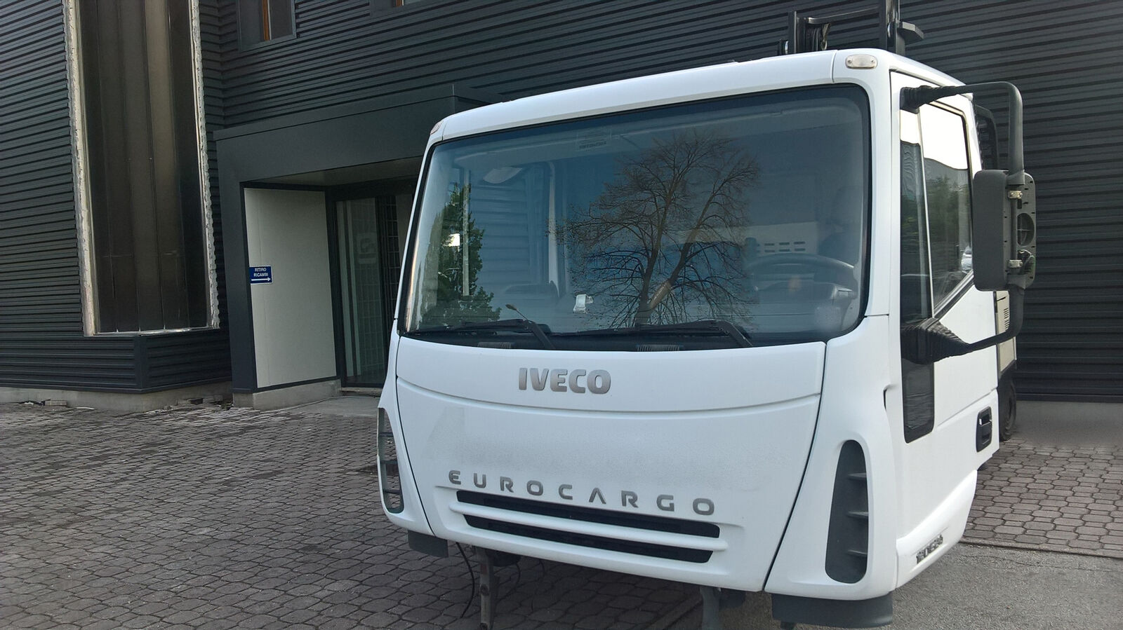 cabina IVECO Eurocargo EURO 3 per camion IVECO Eurocargo "facelift / restyling"