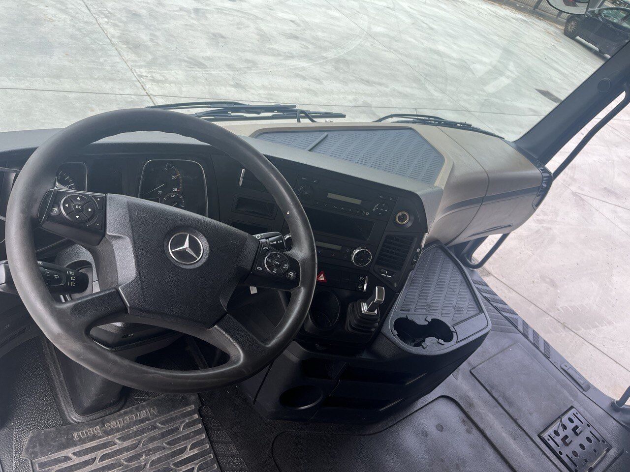 cabina MERCEDES-BENZ ACTROS MP4 GIGA SPACE per camion MERCEDES-BENZ