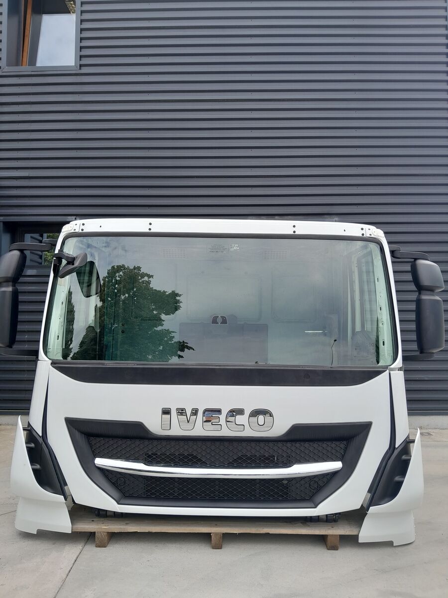 cabina IVECO Trakker E6 per camion IVECO Euro 6 - Day Cab