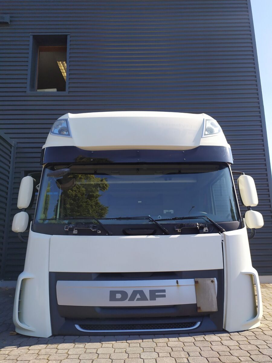 cabina DAF XF106 Euro 6 per camion DAF XF106 SUPER SPACE CAB - SSC