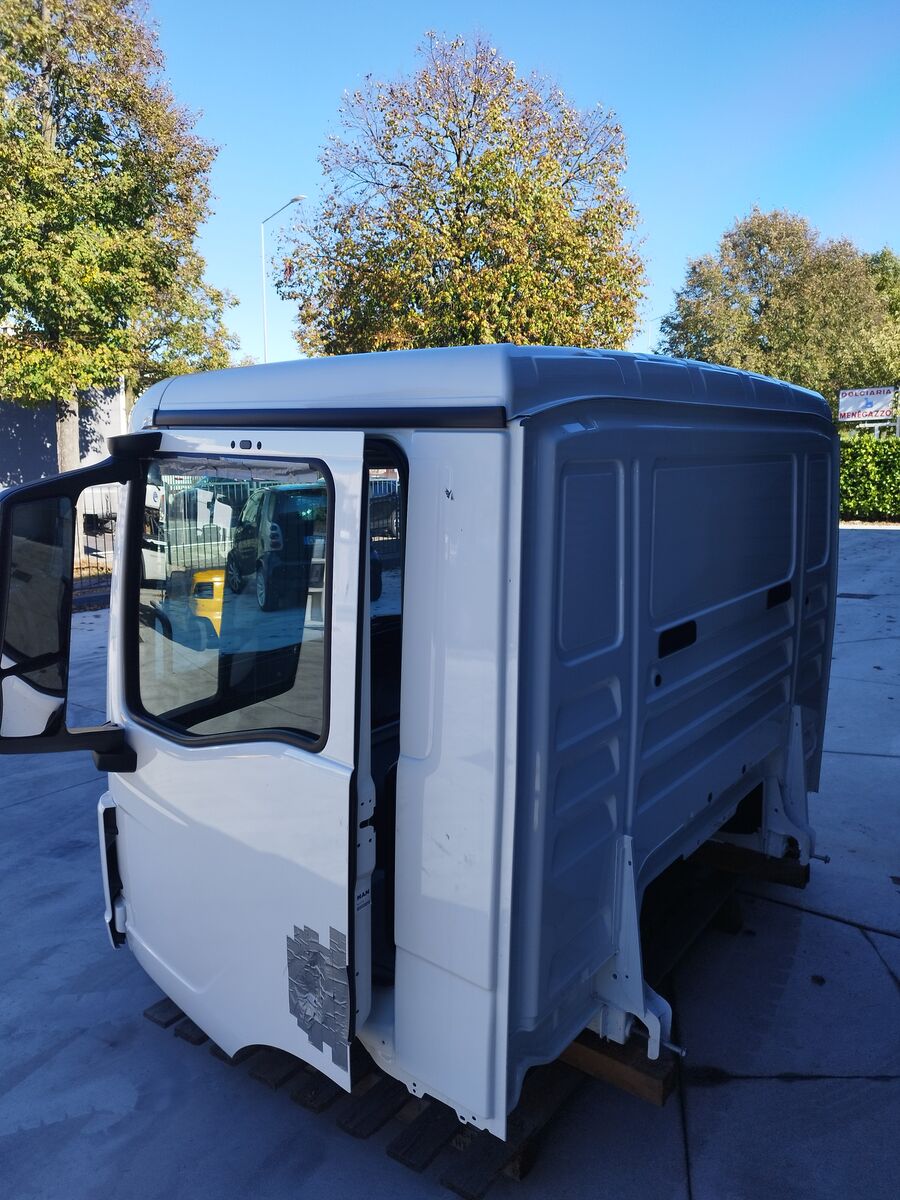 cabina MAN TGL TGM 3 EURO 6 per camion MAN Euro 6 - 2023 model