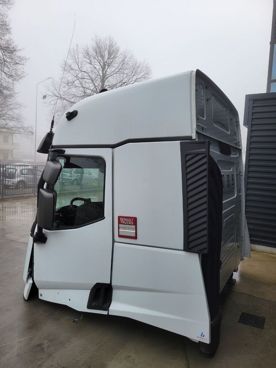 cabina RENAULT T High / T-High per camion RENAULT Euro 6