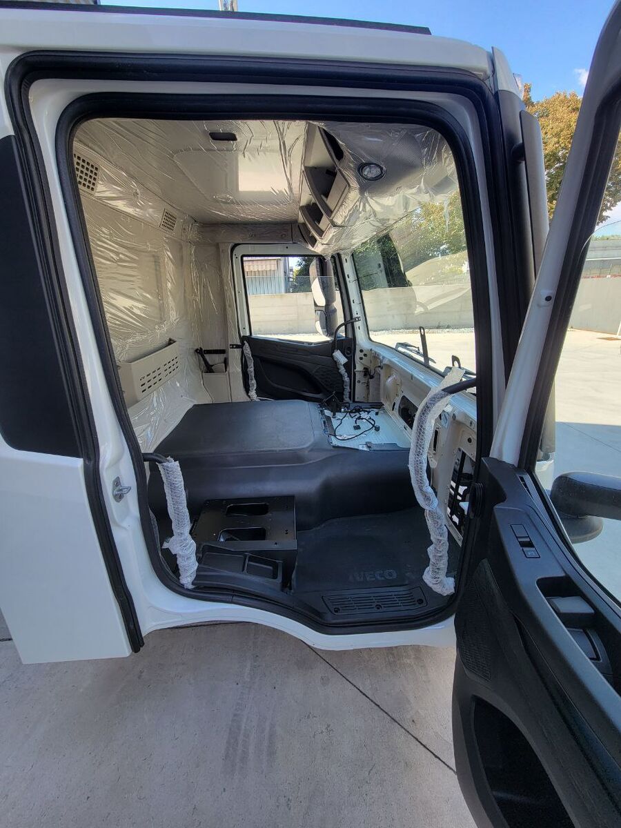 cabina IVECO X-Way T-Way S-Way per camion IVECO DAY CAB