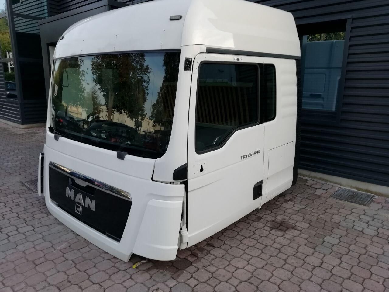 cabina MAN TGX XLX EURO 5 per camion MAN TGX MEDIUM ROOF, SLEEPER CABIN