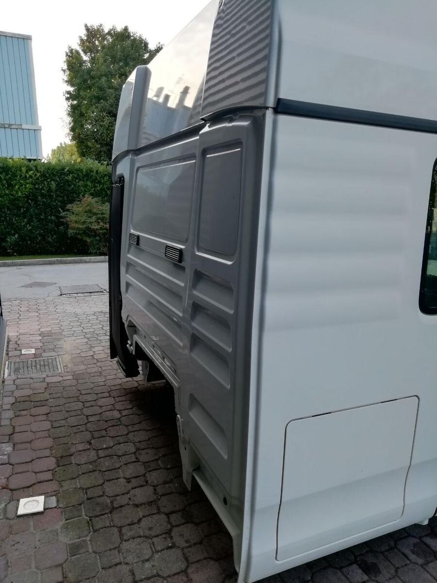 cabina MAN TGX XLX EURO 5 per camion MAN TGX MEDIUM ROOF, SLEEPER CABIN