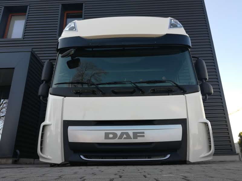 cabina DAF XF 106 Euro 6 per camion DAF XF106 SUPER SPACE CAB - SSC