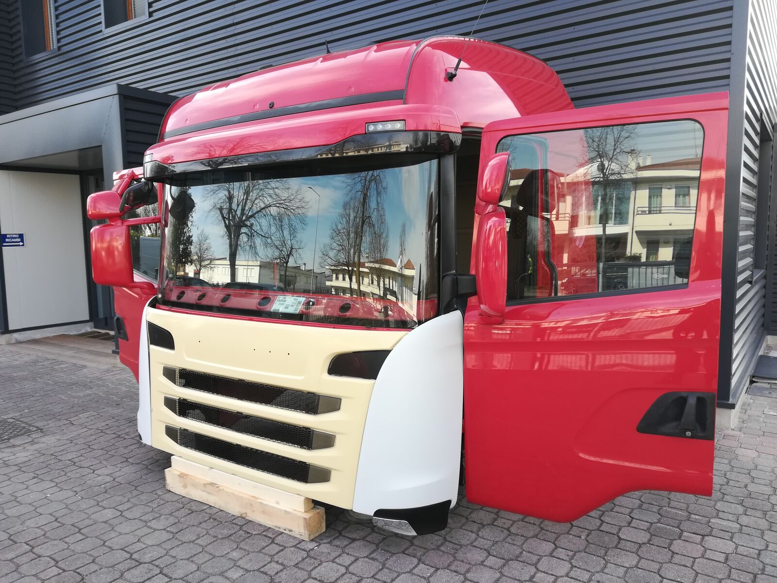 cabina SCANIA R SERIE - Euro 6 per camion SCANIA CR19 Highline - Streamline