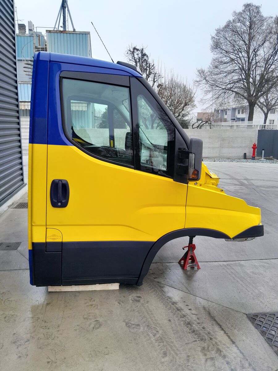 cabina IVECO DAILY per commercial vehicle - light truck IVECO EURO 6