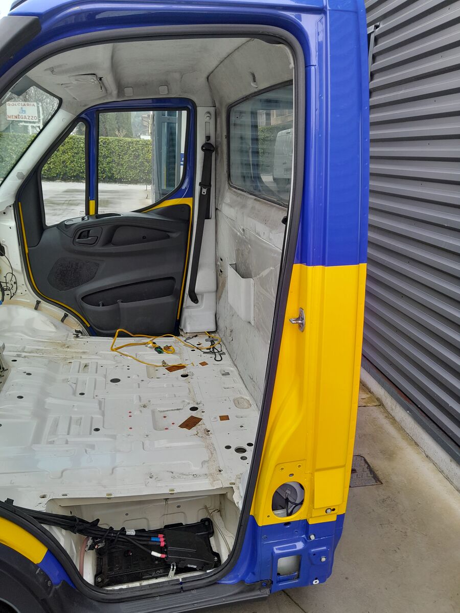 cabina IVECO DAILY per commercial vehicle - light truck IVECO EURO 6