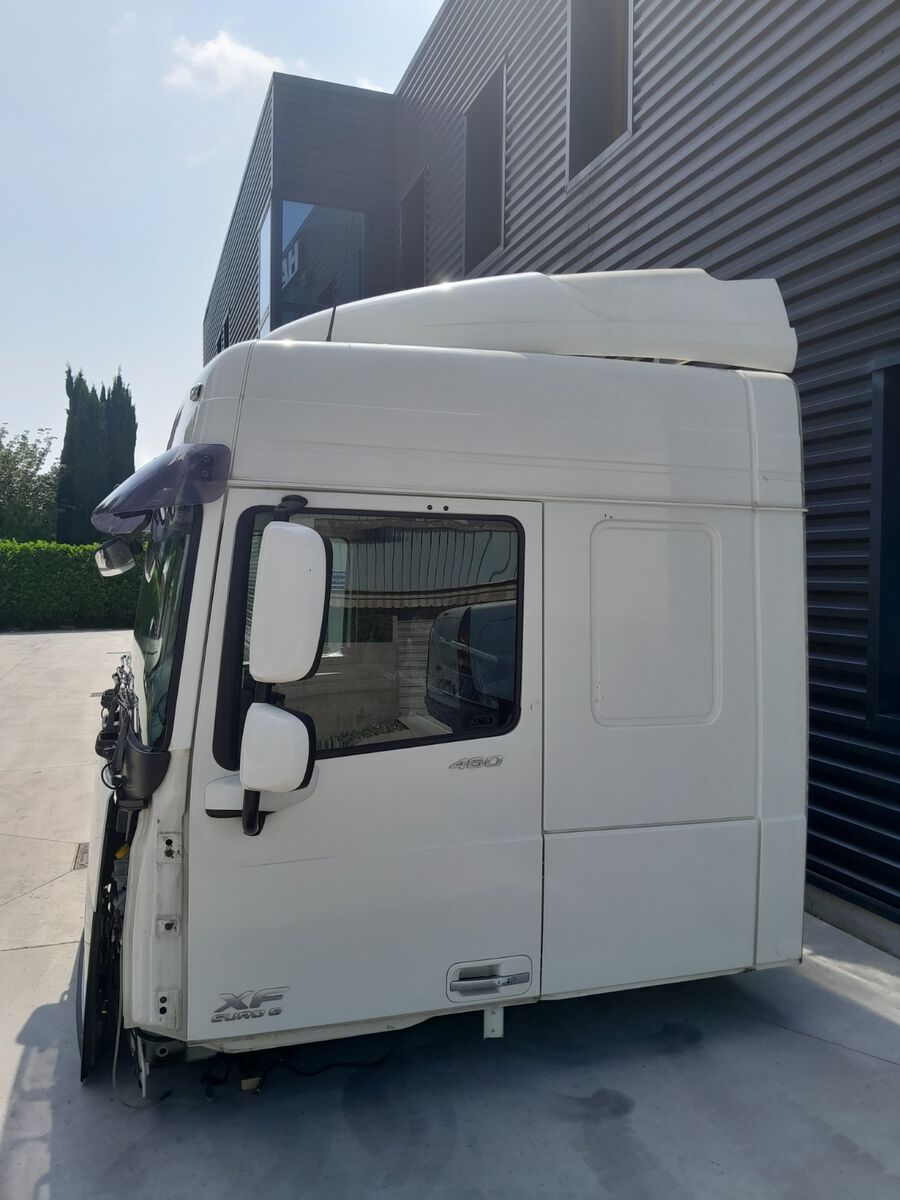 cabina DAF XF 106 SPACE CAB SC per camion DAF XF106 MEDIUM ROOF Spacecab