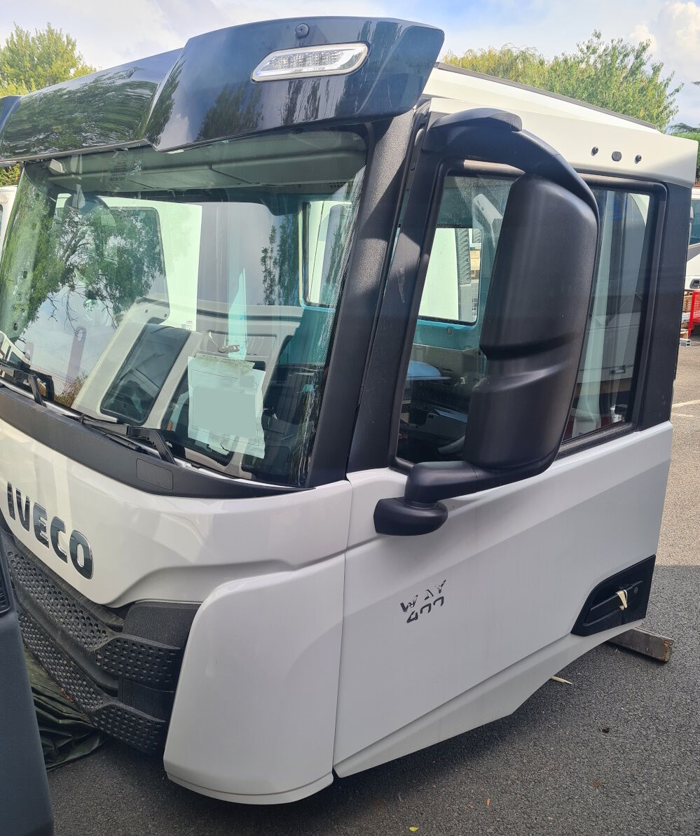 cabina IVECO T-Way / X-Way / S-Way (day cab) per camion IVECO Euro 6 - M.Y. 2022