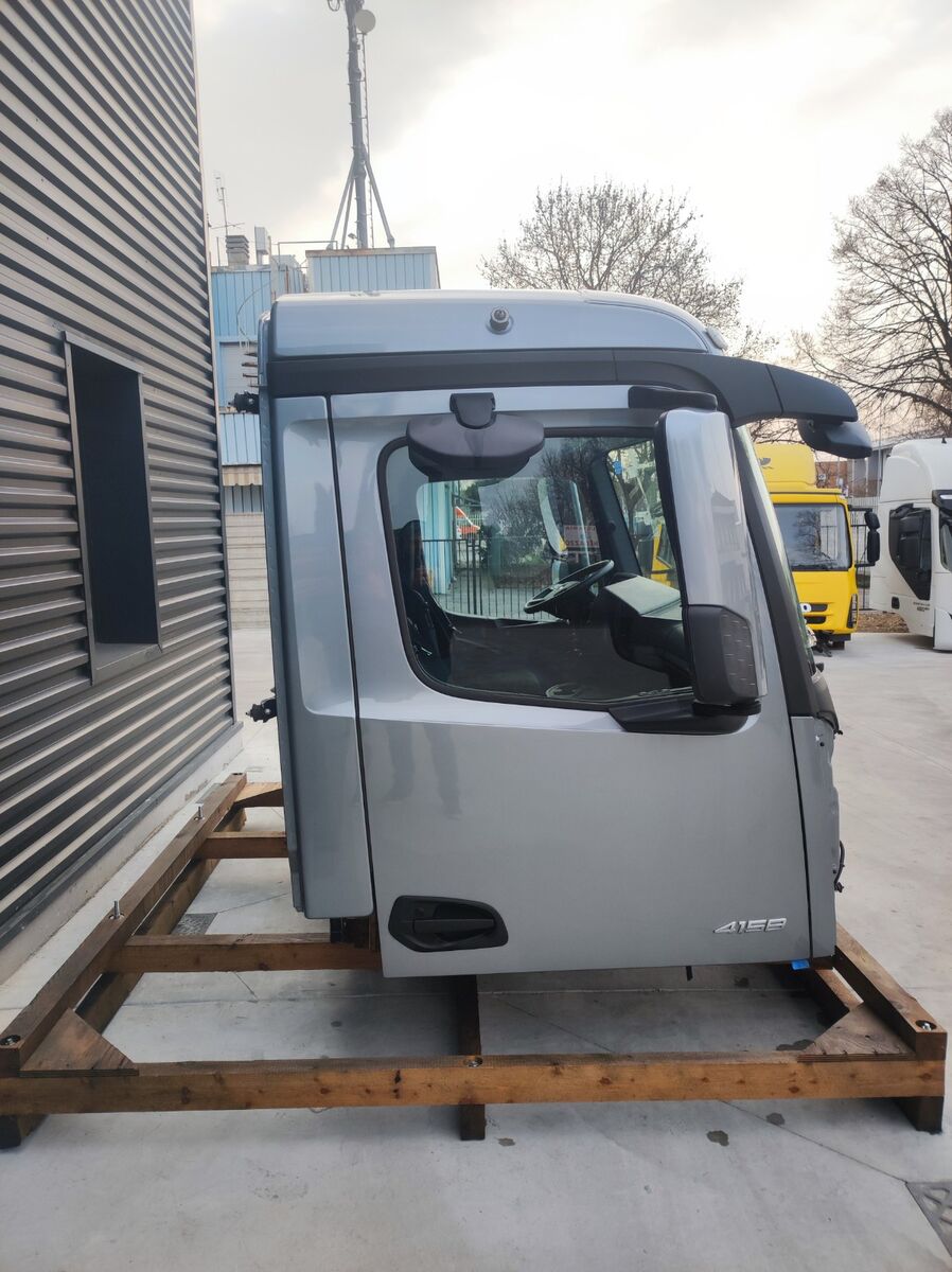 cabina MERCEDES-BENZ ANTOS AROCS " S TYPE " MP4 per camion MERCEDES-BENZ AROCS ANTOS 170 mm ENGINE TUNNEL