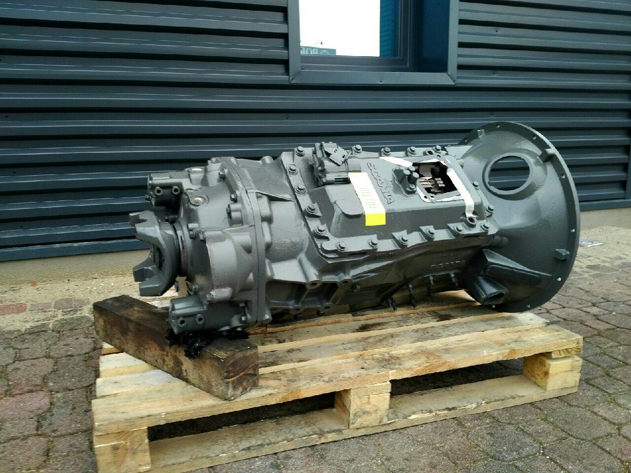 cambio SCANIA RECONDITIONED GRSO 900/920 WITH WARRANTY per camion SCANIA 4 SERIES