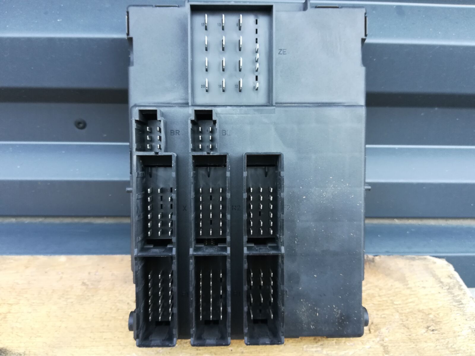 centralina VOLVO ECU per camion VOLVO FL, FE, FM, FH