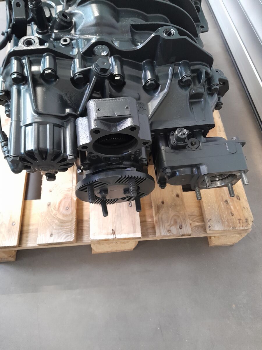 cambio MAN ZF Ecosplit 4 per camion MAN ZF L2000