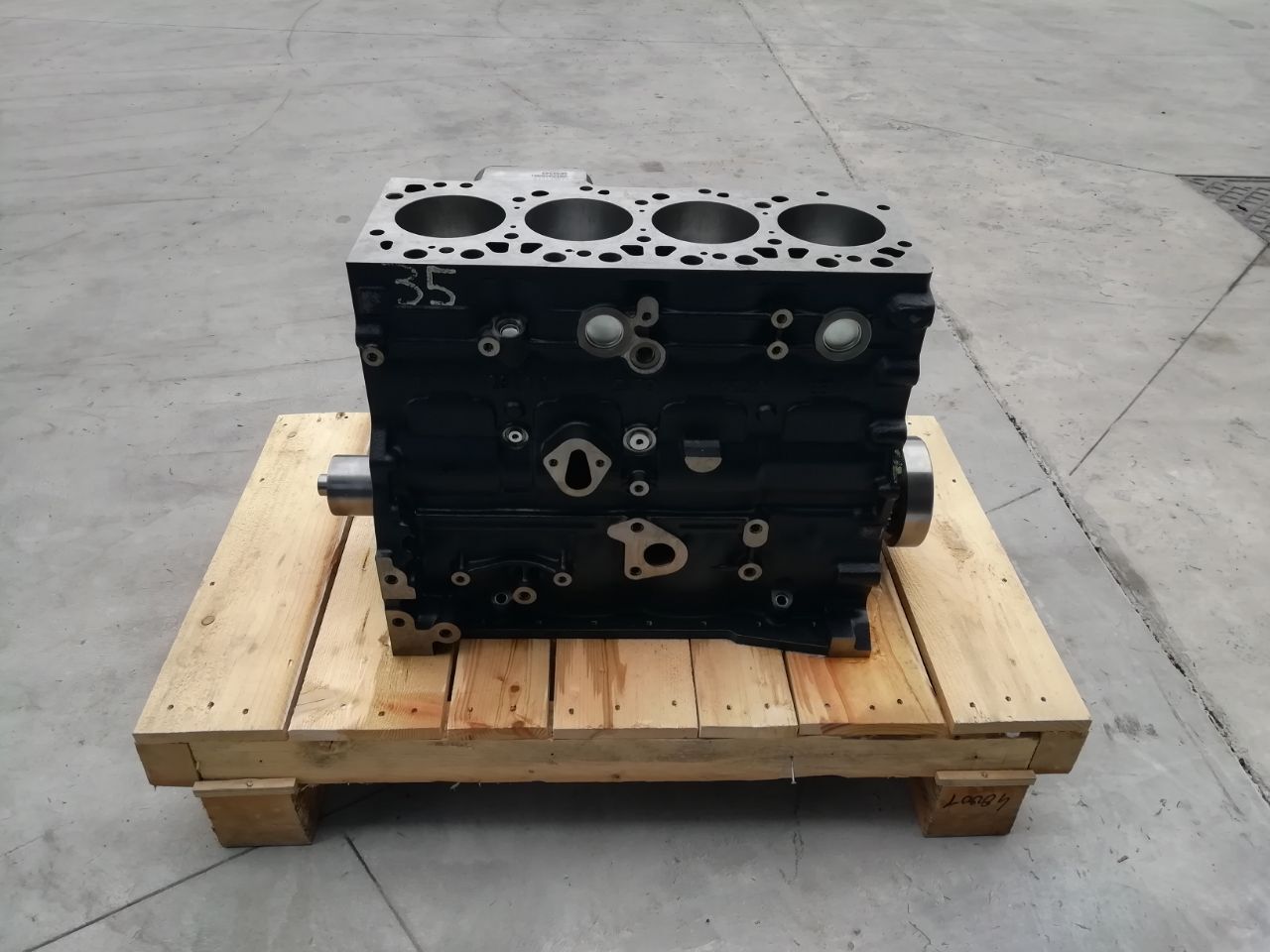 motore IVECO F4BE0454B per camion IVECO SHORTBLOCK