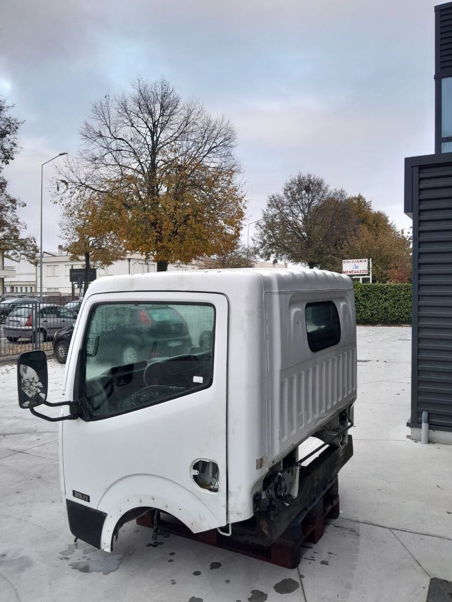 cabina NISSAN Cabstar per commercial vehicle - light truck NISSAN 2^ Serie