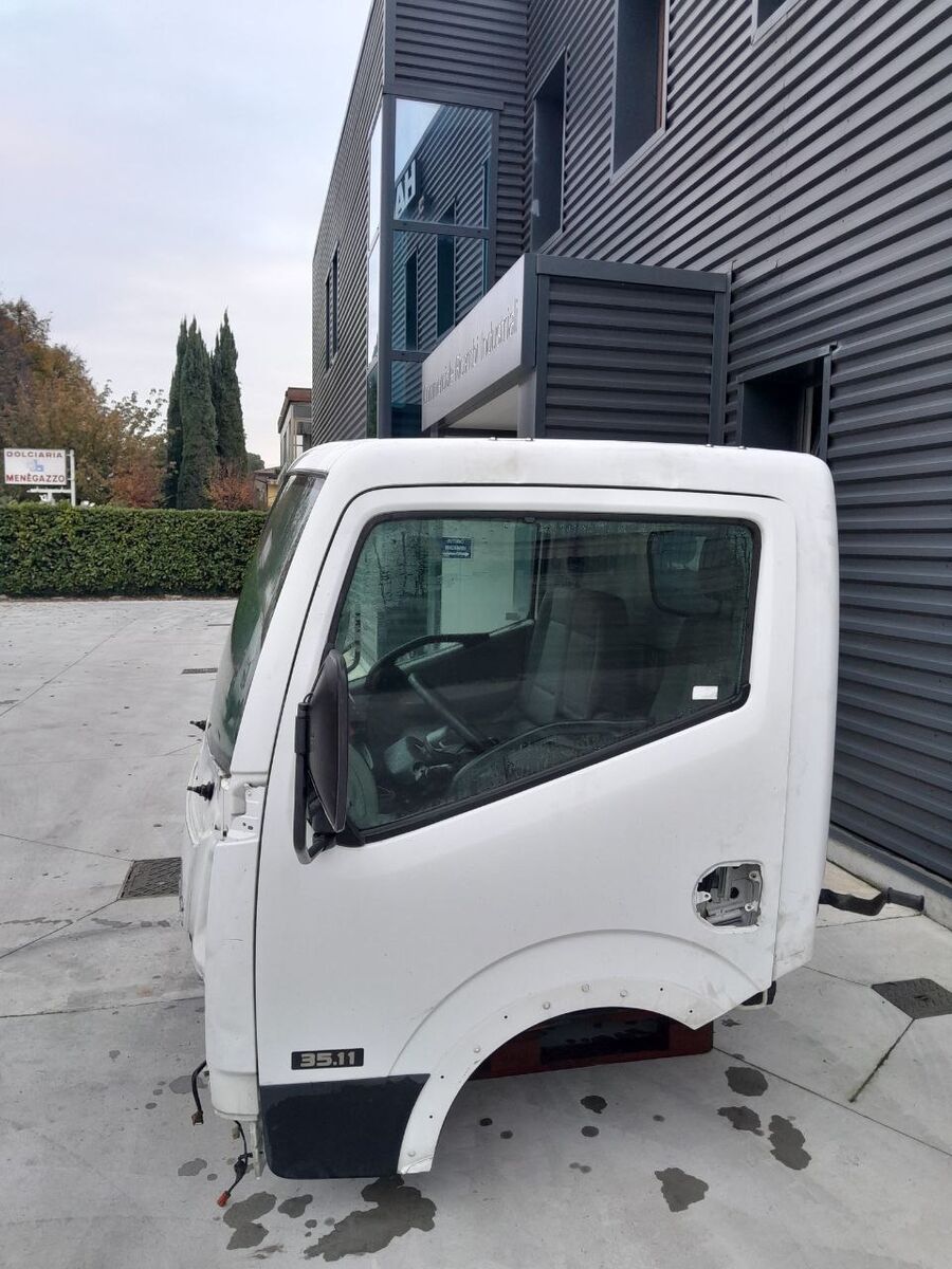 cabina NISSAN Cabstar per commercial vehicle - light truck NISSAN 2^ Serie