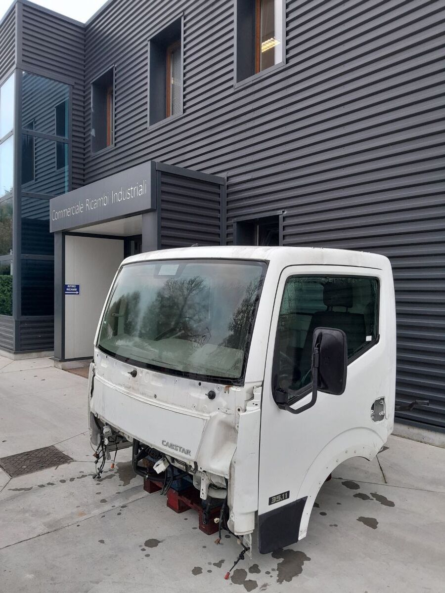 cabina NISSAN Cabstar per commercial vehicle - light truck NISSAN 2^ Serie