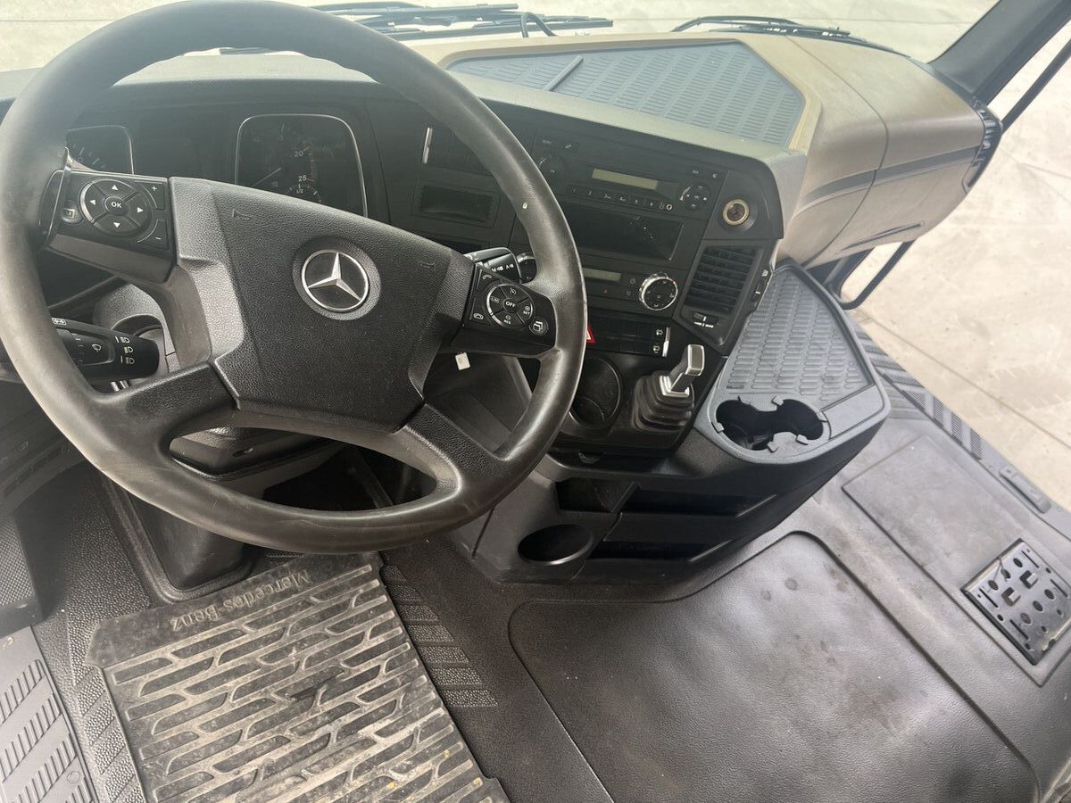 cabina MERCEDES-BENZ ACTROS MP4 GIGA SPACE per camion MERCEDES-BENZ