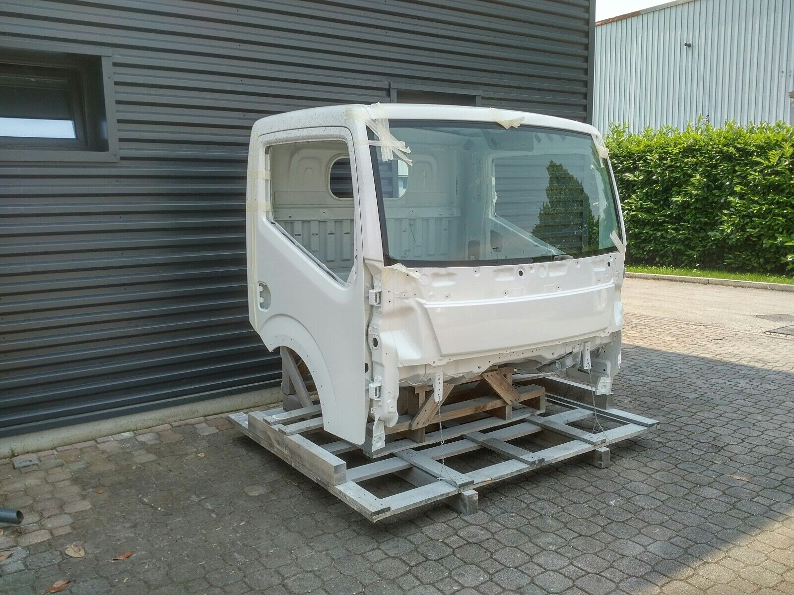 cabina RENAULT Maxity per camion RENAULT MAXITY