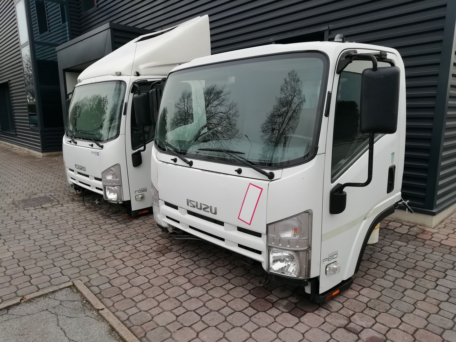 cabina ISUZU M - N - P - Q per camion ISUZU LARGE 2040mm