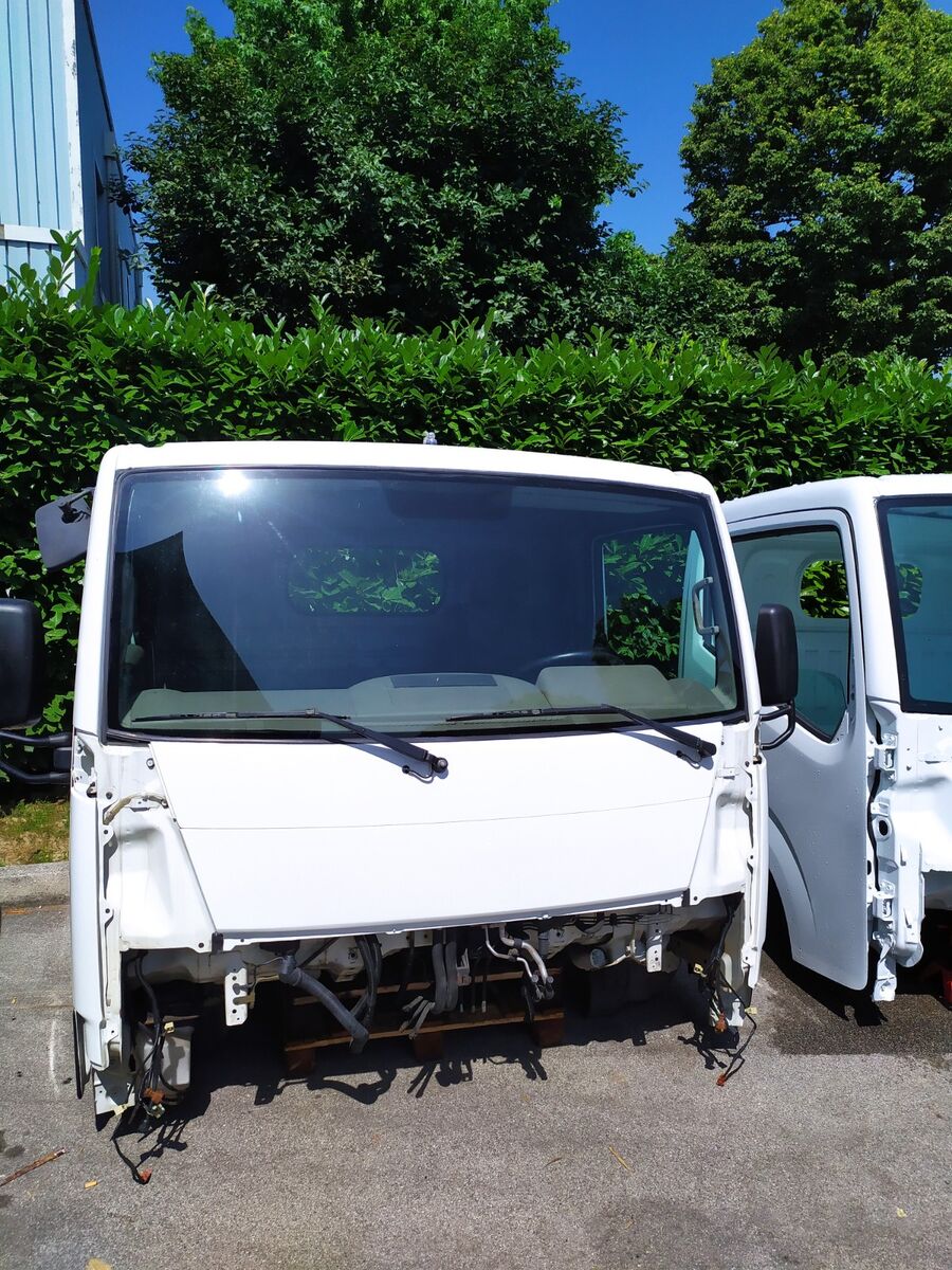 cabina NISSAN Cabstar (2007-2013) per camion NISSAN Cabstar (2007-2013)