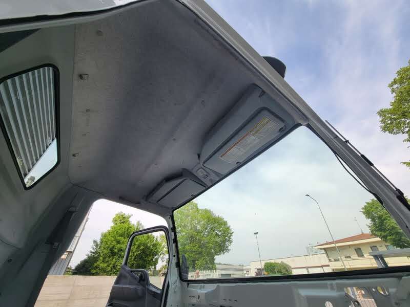 cabina MITSUBISHI FUSO "C" per commercial vehicle - light truck Mitsubishi Fuso Euro 5