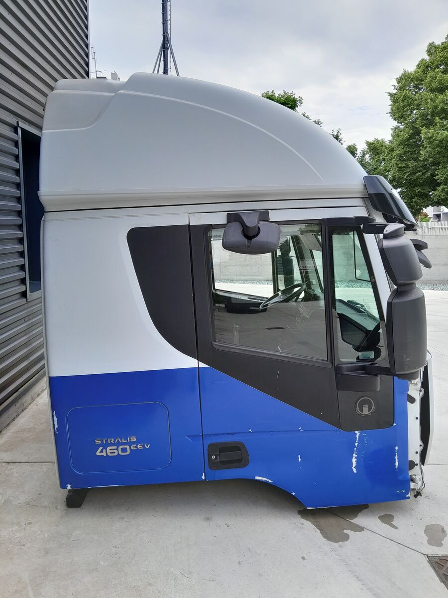 cabina IVECO Stralis AT HI-ROAD per camion IVECO Euro 6 - EEV