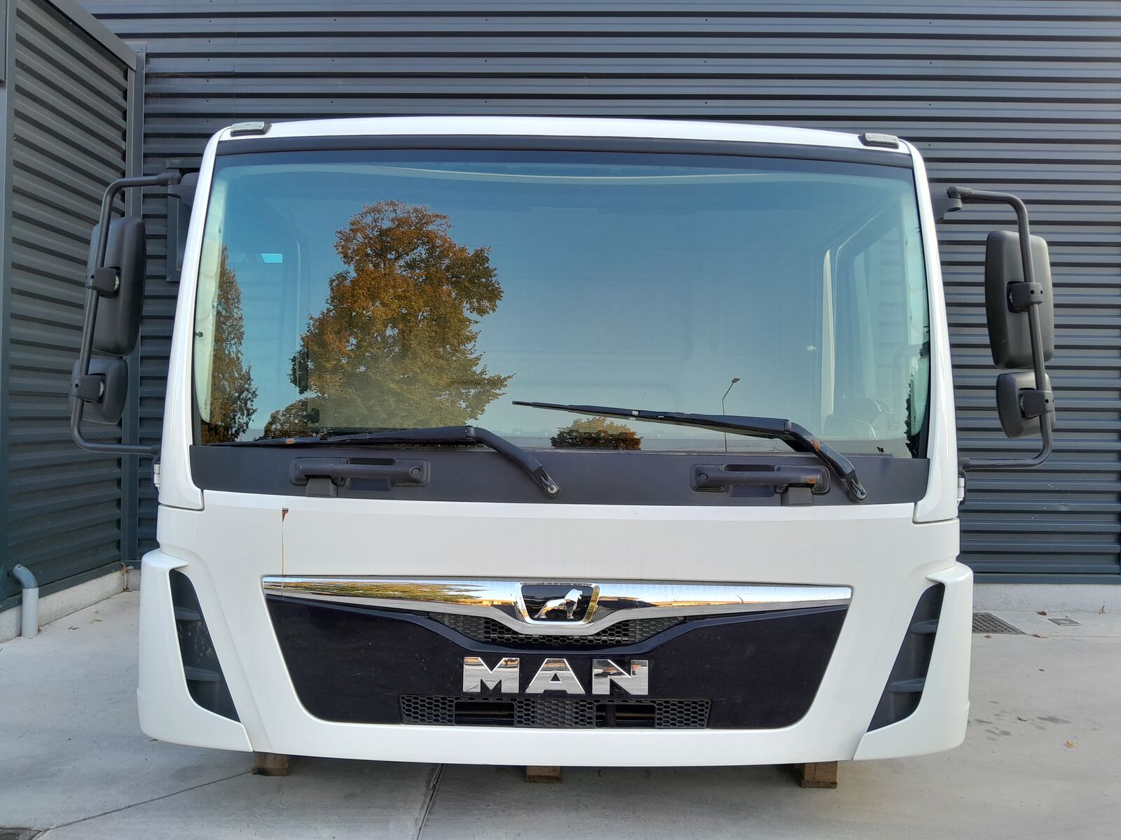 cabina MAN TGM - TGL Euro 6 per camion MAN DAY CAB